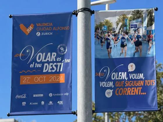 Estructura exterior con lonas de València Ciudad del Running